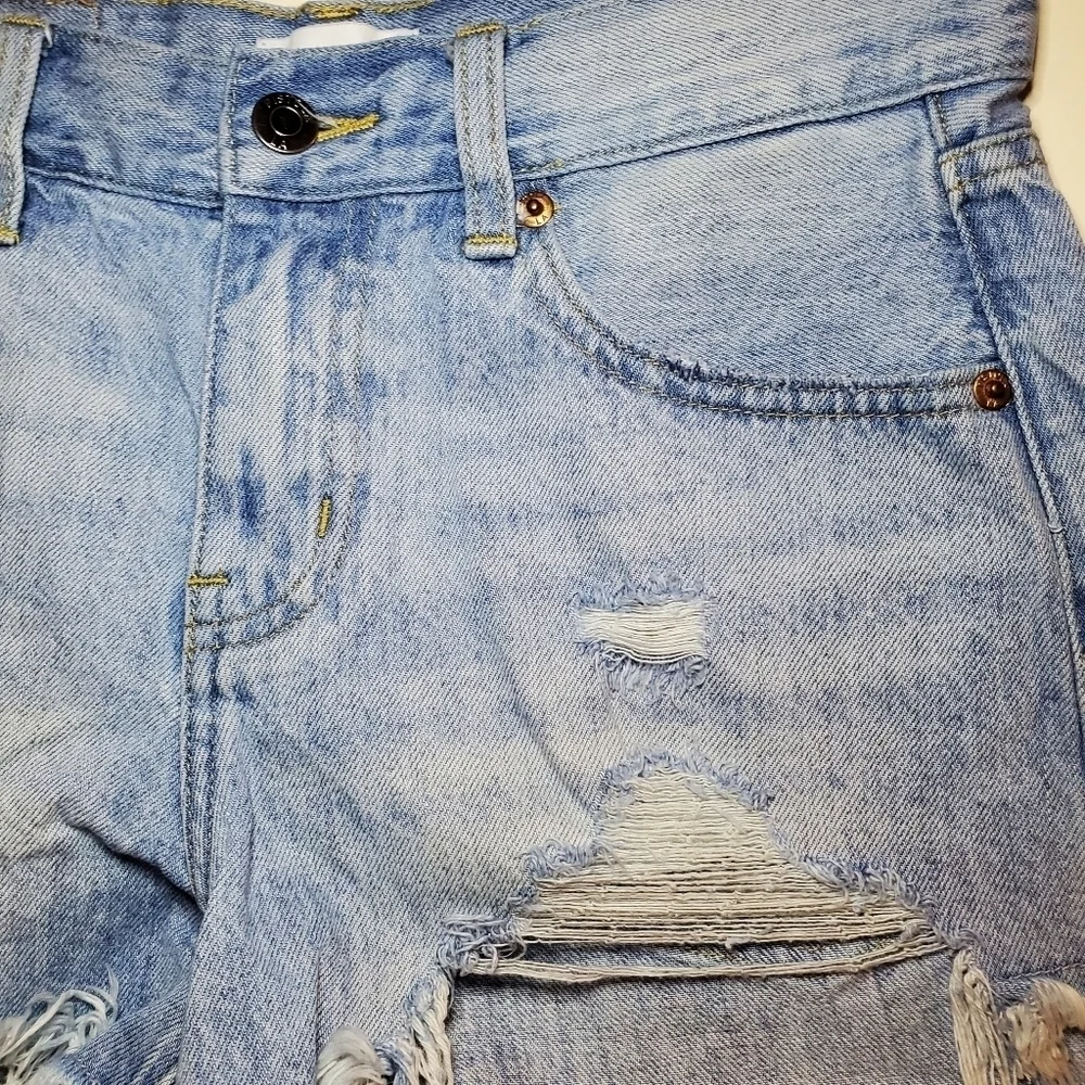 Pistola Light Blue Distressed Jean Shorts Sz 24